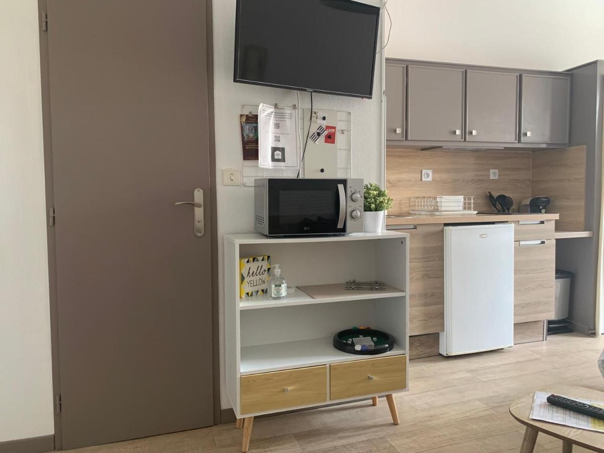 Pyrene Holidays - Residence La Fontaine - Studios Cozy A 10Mn A Pied Des Thermes Bagneres-de-Bigorre Bagian luar foto