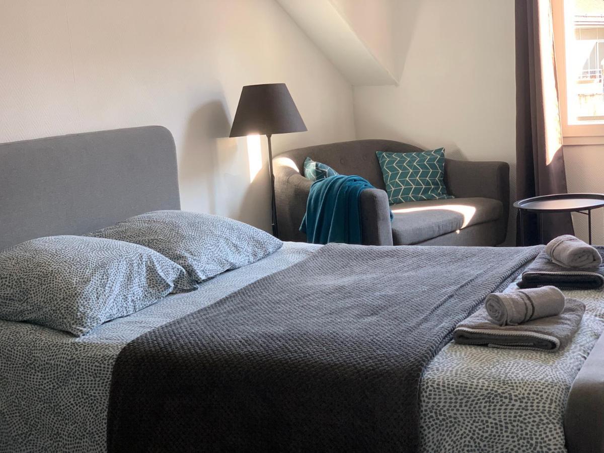 Pyrene Holidays - Residence La Fontaine - Studios Cozy A 10Mn A Pied Des Thermes Bagneres-de-Bigorre Bagian luar foto
